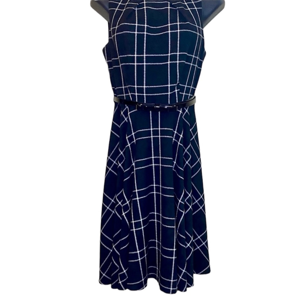 Fit & Flare by Elle with Bow Belt Size 2